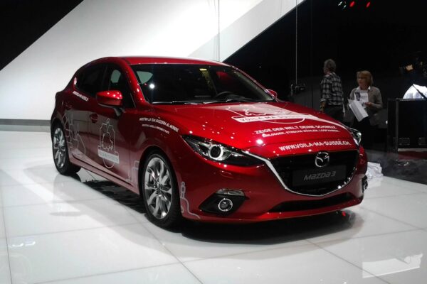 Mazda_004 Fahrzeugbeschriftung